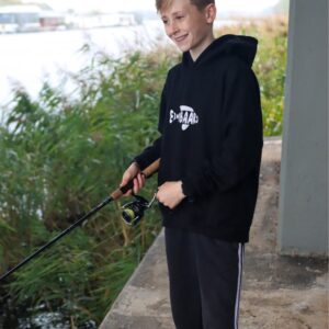 een grappige vis trui, eindbaars kleding, leuke en betaalbare kleding voor vissers